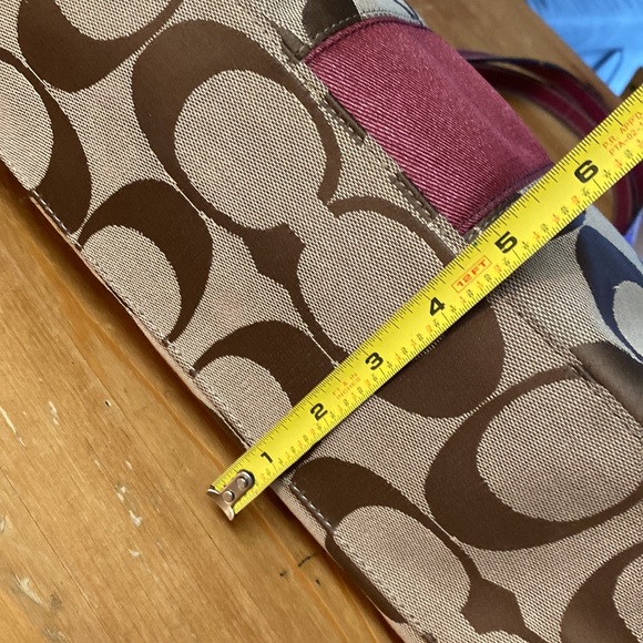 Coach purse - Picture 11 of 16